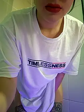 Snapshot of Artt_Juli chatting on 13, 2, 2026 Artt Juli online show from 13, 2, 2026