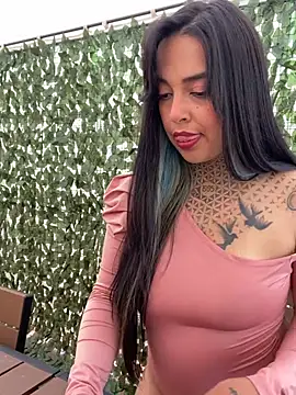 Annie Alicee online show from 14, 2, 2026