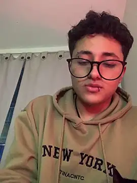 Snapshot of Adonibaskerville4 chatting on 8, 2, 2026 Adonibaskerville4 online show from 8, 2, 2026