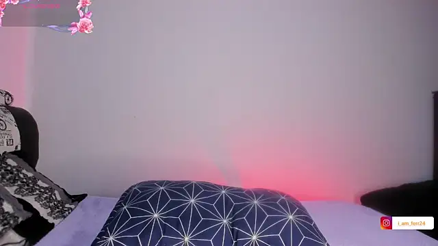 Sharlottee   online show from 13, 2, 2026