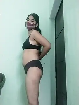 Snapshot of Kitti-Sharma chatting on 9, 4, 2026 Kitti-Sharma online show from 9, 4, 2026
