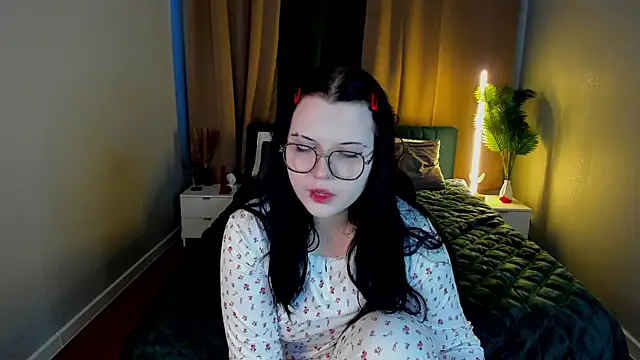 Kira G0ld online show from 28, 2, 2026