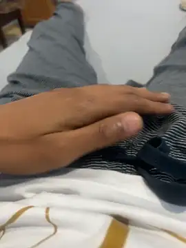 youngsterSA223 online show from 21, 4, 2026