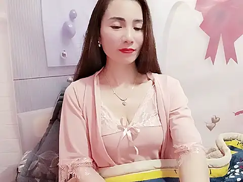 Hello-Kitty001 online show from 11, 2, 2026