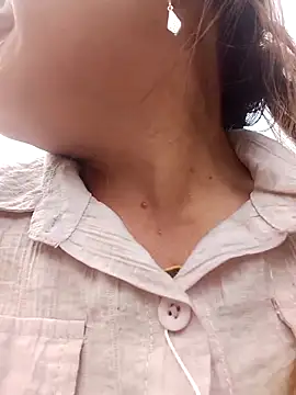 Snapshot of Bigboob_pussyxx chatting on 3, 3, 2026 Bigboob pussyxx online show from 3, 3, 2026