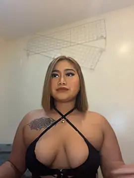 Snapshot of vien_pussy69 chatting on 11, 6, 2026 vien pussy69 online show from 11, 6, 2026
