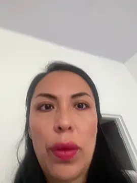 Emma Sanz   online show from 21, 3, 2026