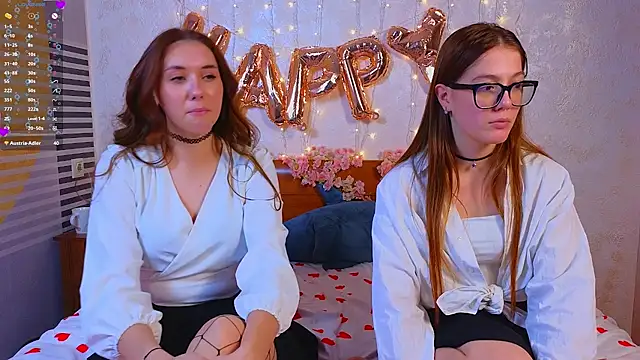 Snapshot of MelanieTwice chatting on 6, 2, 2026 MelanieTwice online show from 6, 2, 2026