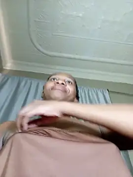 Snapshot of PussyFarrie chatting on 24, 5, 2026 PussyFarrie online show from 24, 5, 2026