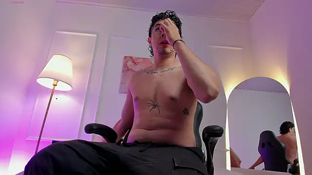 Snapshot of Axel_Creed chatting on 14, 2, 2026 Axel Creed online show from 14, 2, 2026