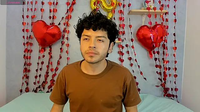 Snapshot of Eliotkinky chatting on 21, 2, 2026 Eliotkinky online show from 21, 2, 2026