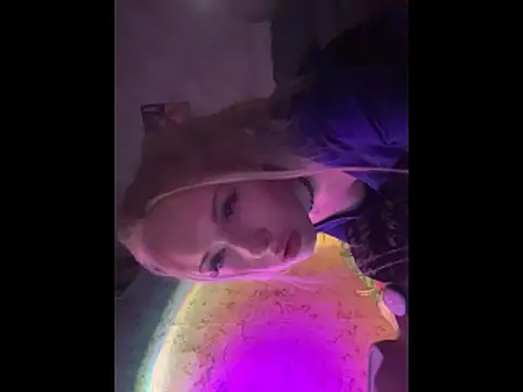 SisyLana online show from 8, 2, 2026