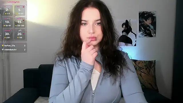 chloe dashh online show from 13, 3, 2026