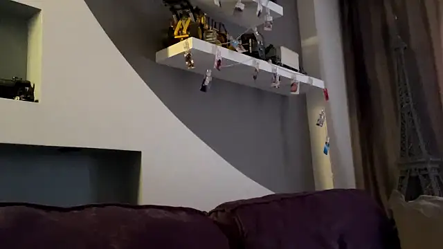 JeneeEady online show from 8, 2, 2026