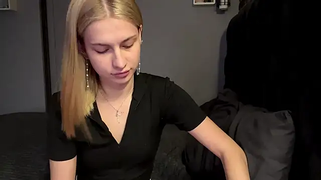 JeneeEady online show from 2, 4, 2026