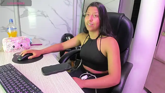 Vaneline2 online show from 27, 2, 2026