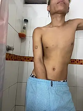 Snapshot of MaxyRyan chatting on 23, 2, 2026 MaxyRyan online show from 23, 2, 2026