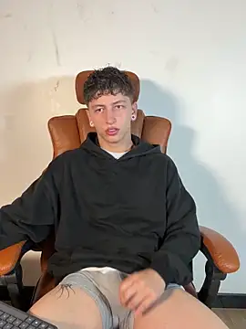 ARON LUXX online show from 16, 3, 2026