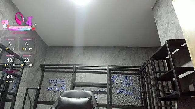 Snapshot of MiistressBlu chatting on 14, 2, 2026 MiistressBlu online show from 14, 2, 2026