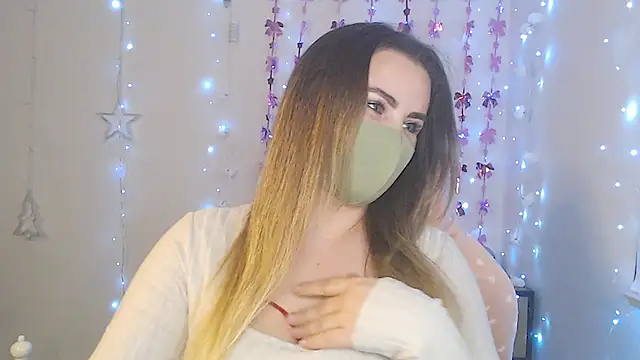 Avelina1 online show from 16, 4, 2026