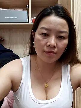 Jennie dogy online show from 12, 6, 2026