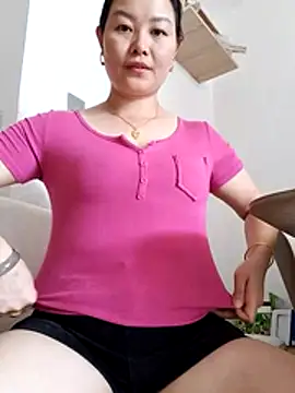 Snapshot of Jennie_dogy chatting on 14, 7, 2026 Jennie dogy online show from 14, 7, 2026