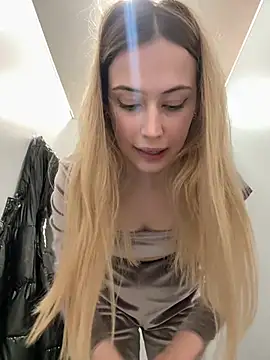 blonde exe online show from 4, 3, 2026