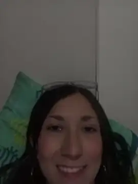 Snapshot of vane_coral chatting on 17, 5, 2026 vane coral online show from 17, 5, 2026