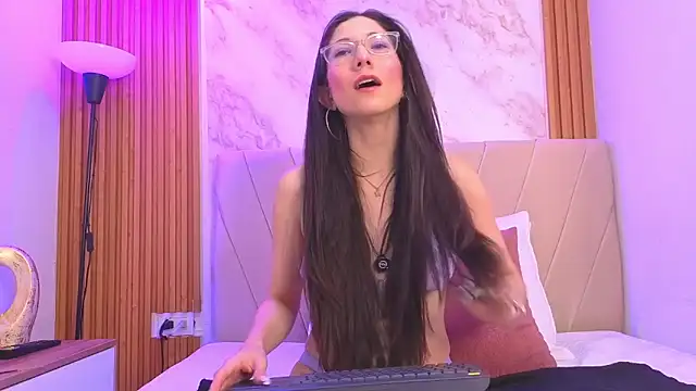 Snapshot of vane_coral chatting on 20, 5, 2026 vane coral online show from 20, 5, 2026
