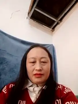 Jolie sexy online show from 3, 3, 2026