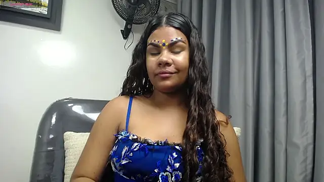 yaazhinii online show from 26, 3, 2026