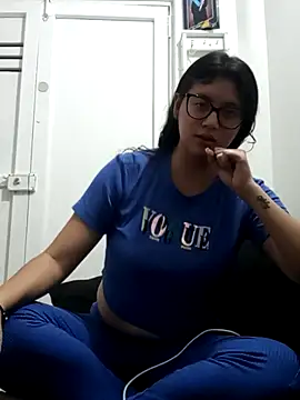 Dahlia-Rose online show from 25, 2, 2026