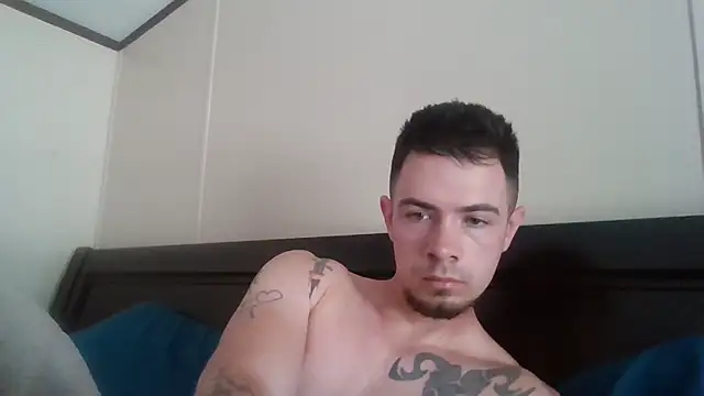 Snapshot of midnightsinz chatting on 8, 4, 2026 midnightsinz online show from 8, 4, 2026