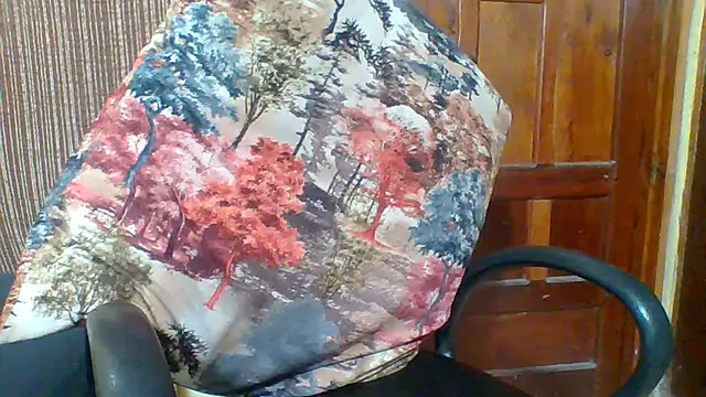 Snapshot of JUICY_T chatting on 20, 7, 2026 JUICY T online show from 20, 7, 2026