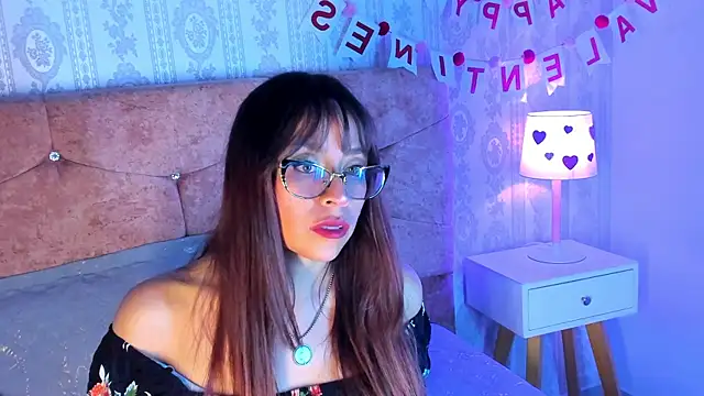 Chloe Miiler online show from 18, 2, 2026