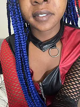 Snapshot of Ebony_Queeen chatting on 8, 7, 2026 Ebony Queeen online show from 8, 7, 2026