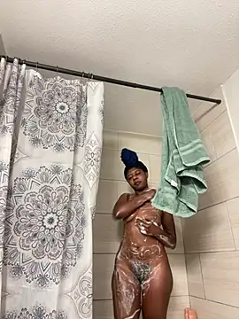 Snapshot of Ebony_Queeen chatting on 12, 7, 2026 Ebony Queeen online show from 12, 7, 2026