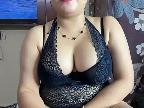 Snapshot of Hersheykaur chatting on 31, 5, 2026 Hersheykaur online show from 31, 5, 2026
