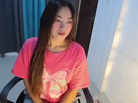 babydenxx69 online show from 15, 4, 2026