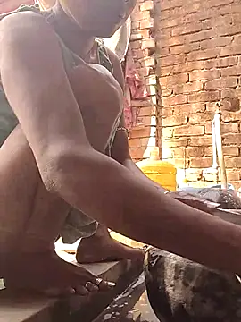 Sweet-runi online show from 3, 3, 2026