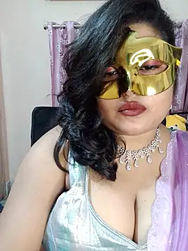 Lovely-Lina7 online show from 3, 7, 2026