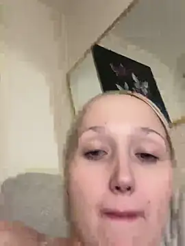 Marilynxo online show from 12, 2, 2026