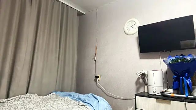 Snapshot of MilaSliger chatting on 27, 2, 2026 MilaSliger online show from 27, 2, 2026