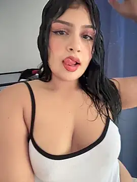 kloe sexxxy online show from 28, 2, 2026