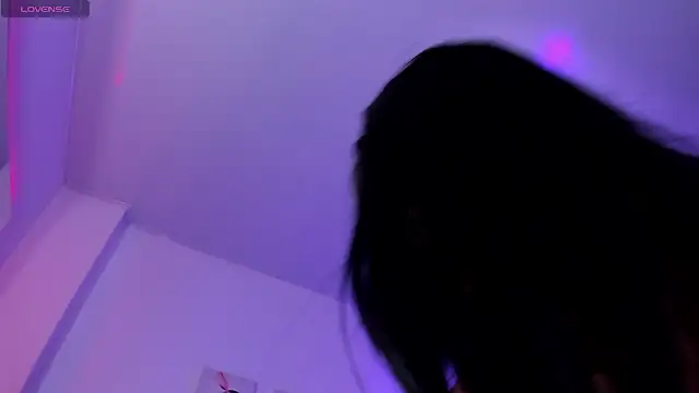 Snapshot of Madison_Rosee chatting on 18, 4, 2026 Madison Rosee online show from 18, 4, 2026