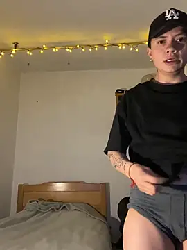 Snapshot of SimonMasseel chatting on 16, 2, 2026 SimonMasseel online show from 16, 2, 2026