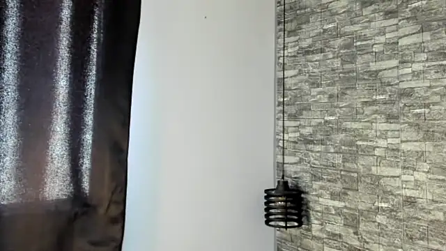 ASHLEY COLLINS1 online show from 18, 4, 2026