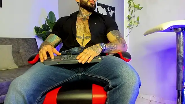 Alessrose online show from 6, 2, 2026