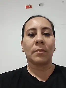 Snapshot of Sophie_Tyler chatting on 13, 6, 2026 Sophie Tyler online show from 13, 6, 2026