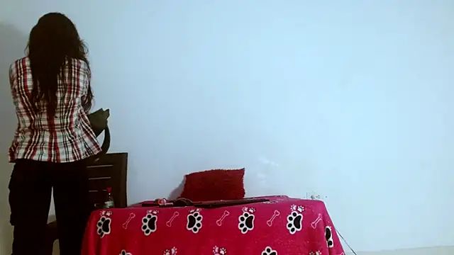 karolsweetvagi online show from 24, 4, 2026